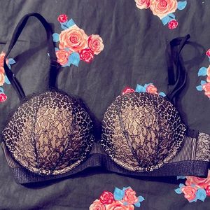 Victoria Secret bra